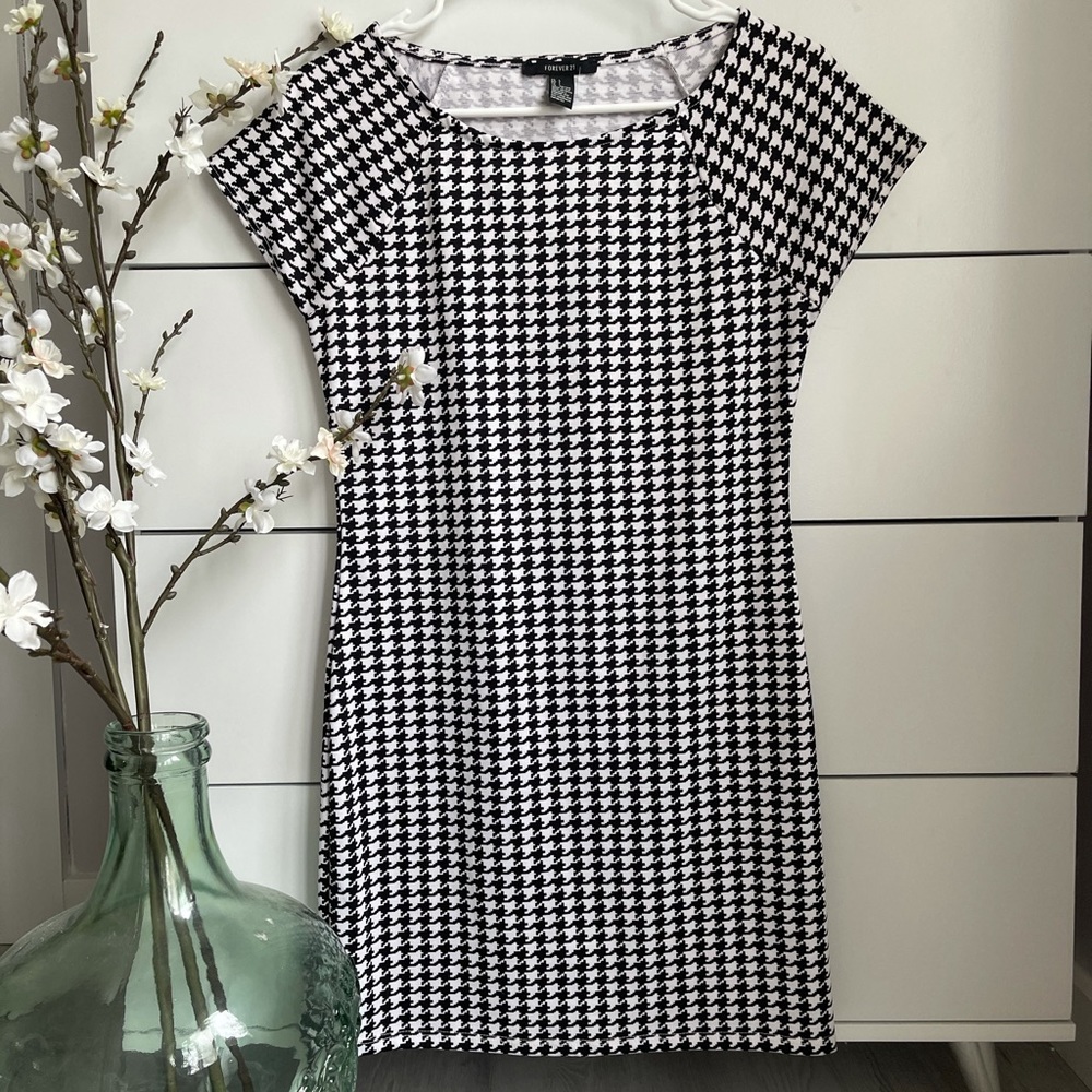 - Forever 21 Dress -